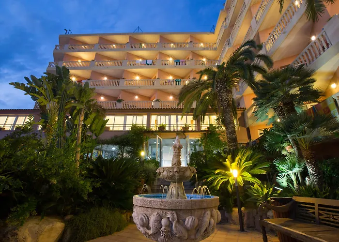 Hotel Alba Seleqtta Lloret de Mar